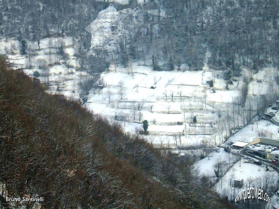 14 neve sui prati di Olera.JPG